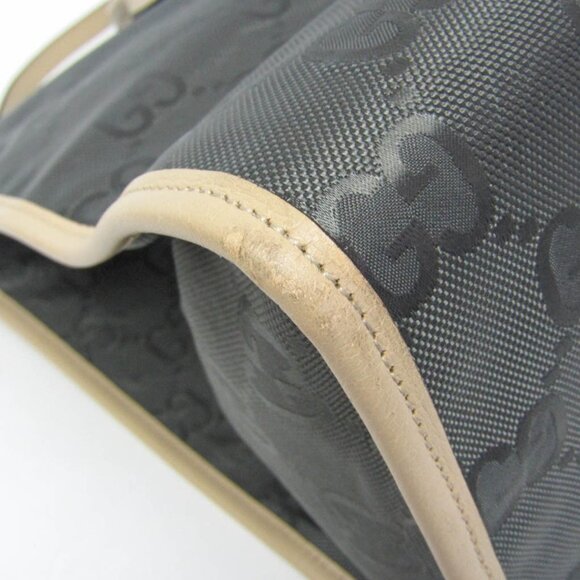 GUCCI White Leather Shoulder Bag - Picture 4 of 16